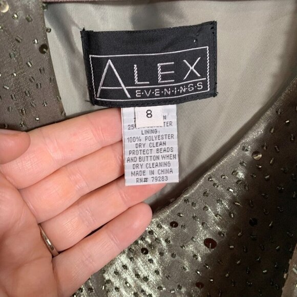 Alex Evenings Green Beaded Sequin Size 8 Jacketed Dress 2 Pc Sleeveless V neck - Picture 3 of 13